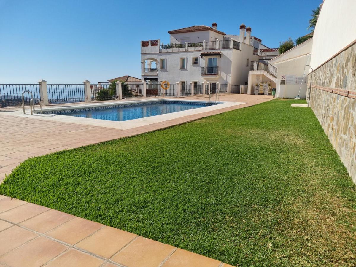 Elegant Apartment With Fantastic Views At The Top Of Calahonda Sitio de Calahonda Eksteriør bilde
