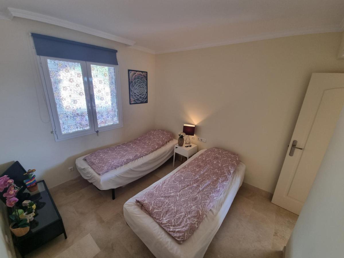 Elegant Apartment With Fantastic Views At The Top Of Calahonda Sitio de Calahonda Eksteriør bilde