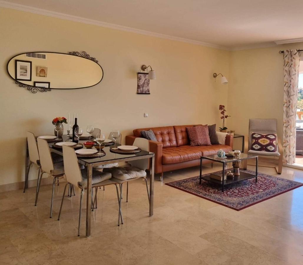 Elegant Apartment With Fantastic Views At The Top Of Calahonda Sitio de Calahonda Eksteriør bilde