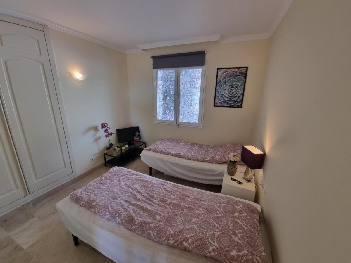 Elegant Apartment With Fantastic Views At The Top Of Calahonda Sitio de Calahonda Eksteriør bilde