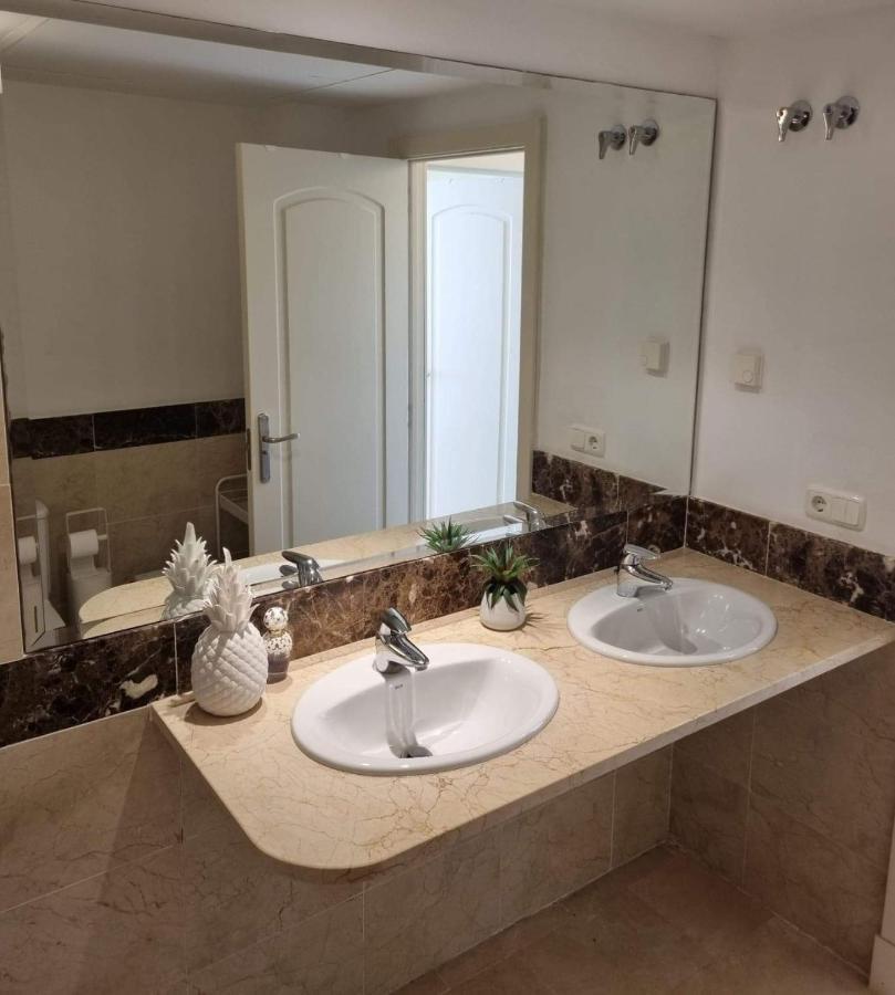 Elegant Apartment With Fantastic Views At The Top Of Calahonda Sitio de Calahonda Eksteriør bilde