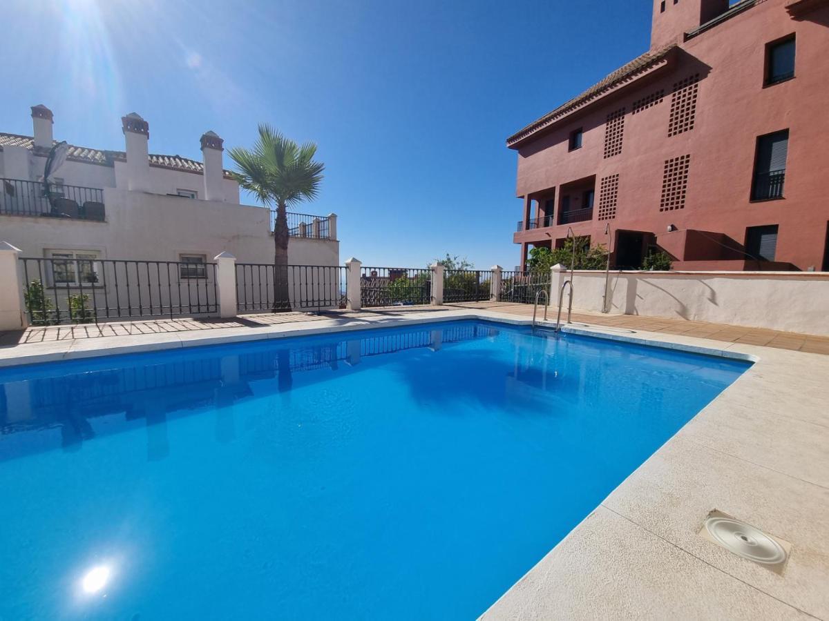 Elegant Apartment With Fantastic Views At The Top Of Calahonda Sitio de Calahonda Eksteriør bilde