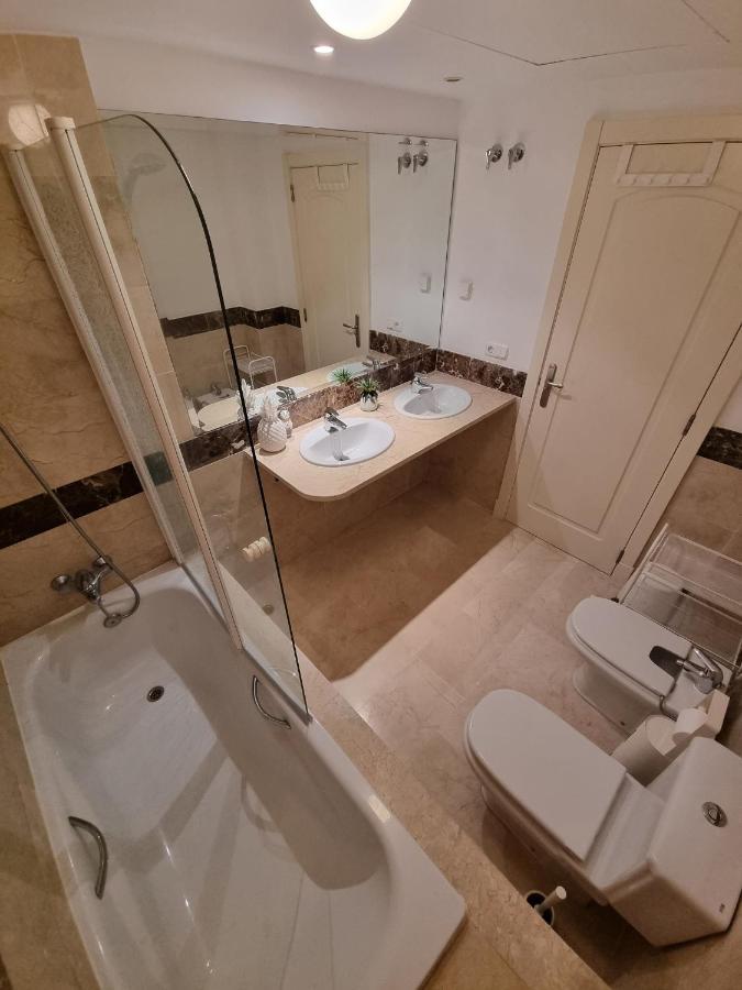 Elegant Apartment With Fantastic Views At The Top Of Calahonda Sitio de Calahonda Eksteriør bilde