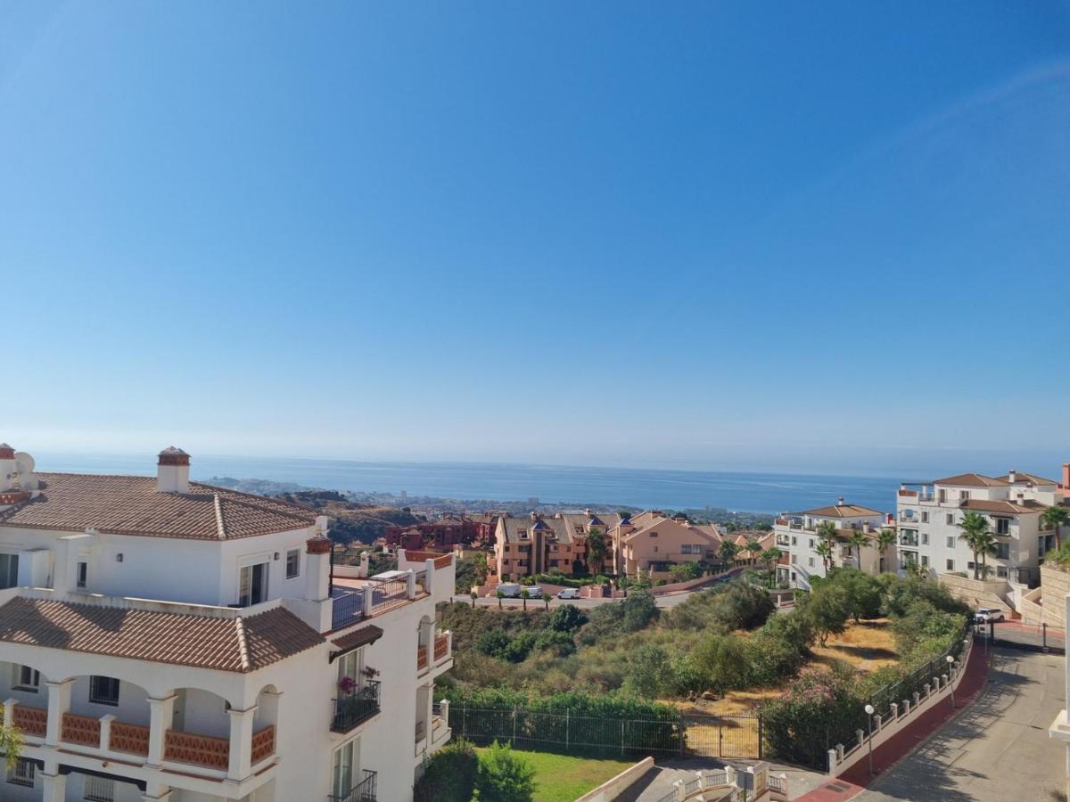 Elegant Apartment With Fantastic Views At The Top Of Calahonda Sitio de Calahonda Eksteriør bilde